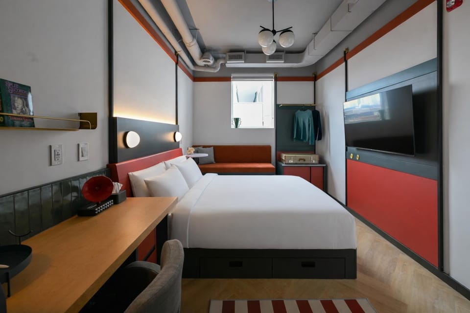 Nomas Hotel Hotel in Toronto