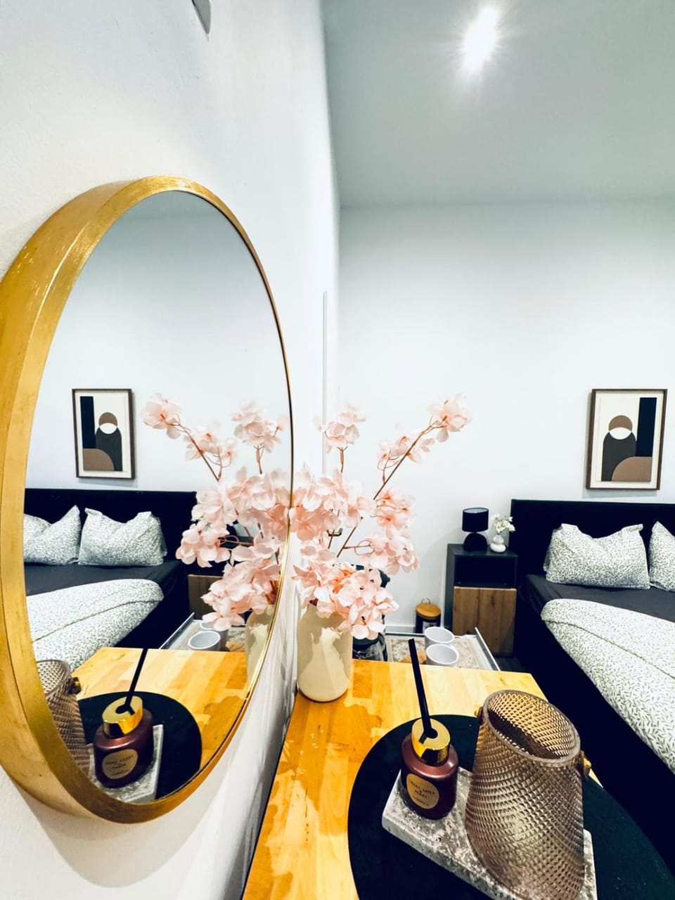 Bed, Decorative detail, Bedroom