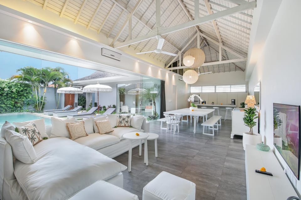 TV and multimedia, Living room, air conditioner