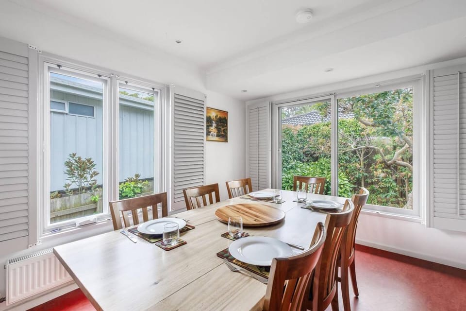 Dining area, Garden view