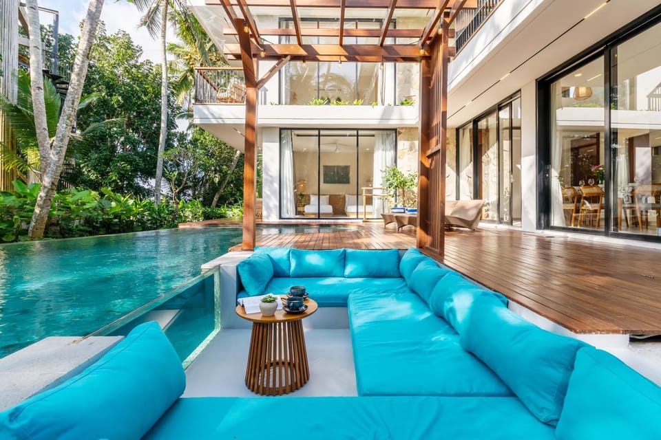 Property building, Patio, Day, Garden, View (from property/room), Balcony/Terrace, Living room, Seating area, Garden view, Pool view, Swimming pool, sunbed