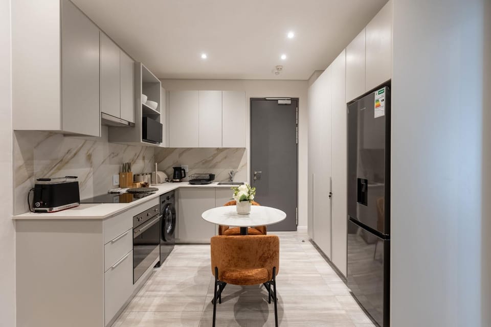 132 Menlyn Maine Apartment in Pretoria