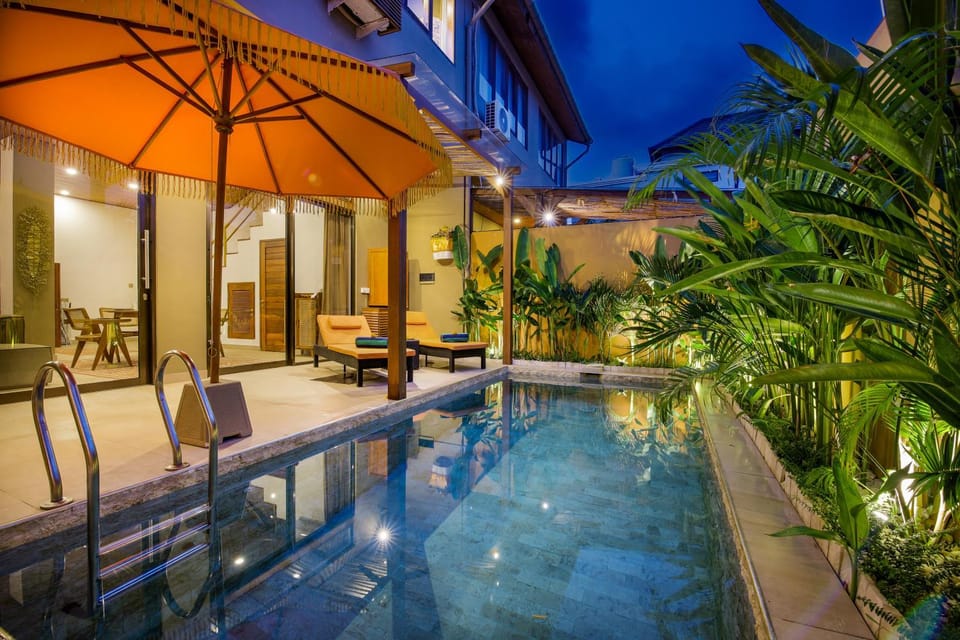 Pool view, Swimming pool