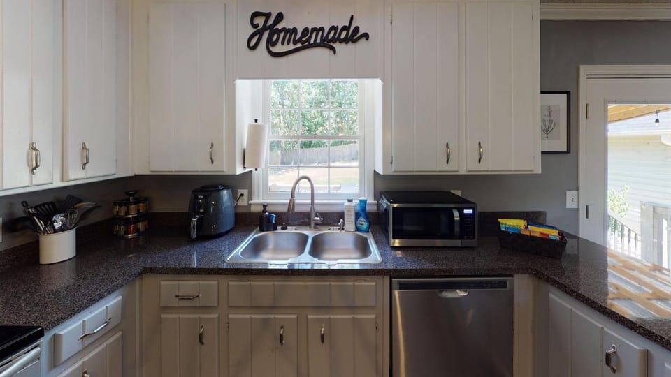 4297 Earney Rd Unit 1 Woodstock Apartment in Georgia