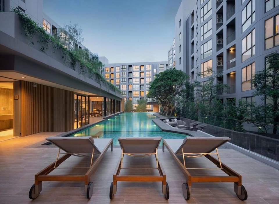 1 bed apartment at Phra Khnong Apartment in Bangkok
