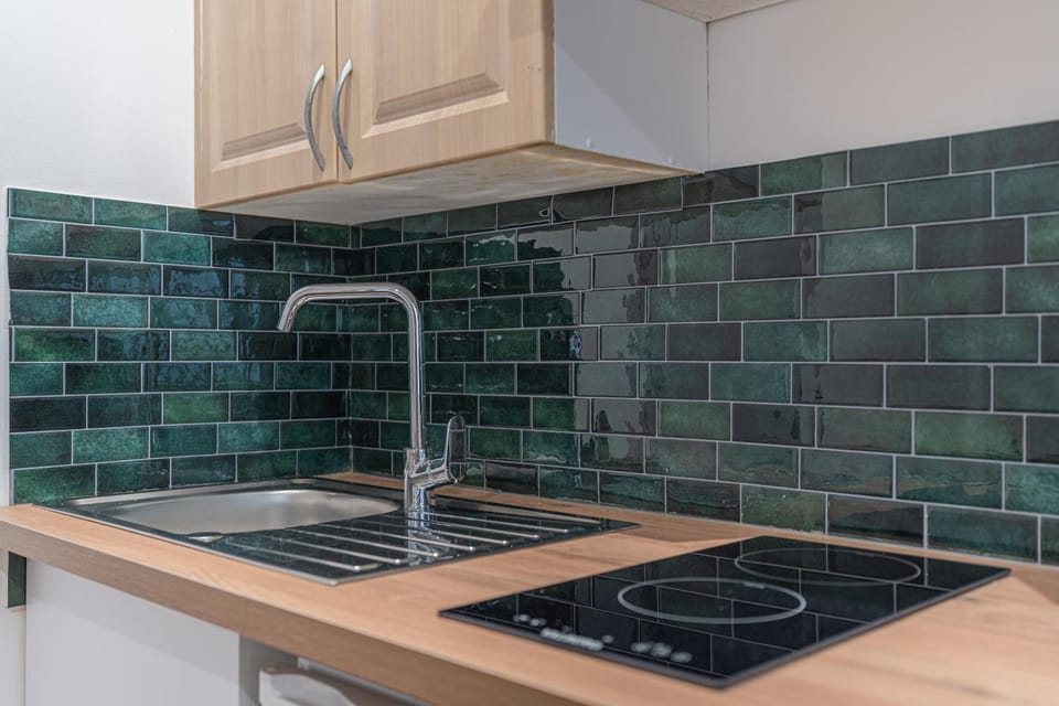 Kitchen or kitchenette, stove