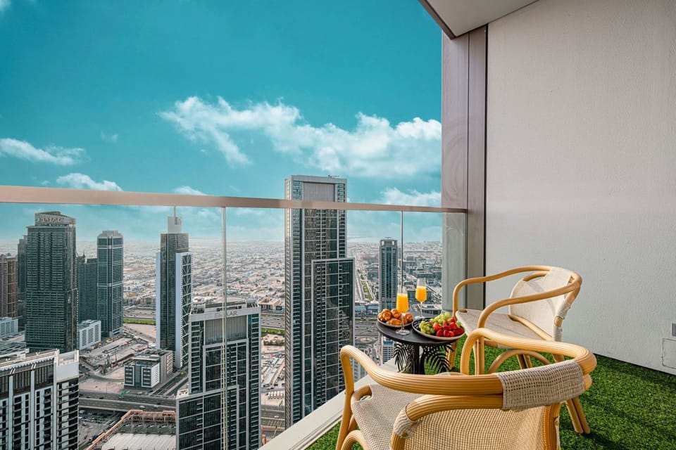 View (from property/room), Balcony/Terrace, Food and drinks, Food, City view