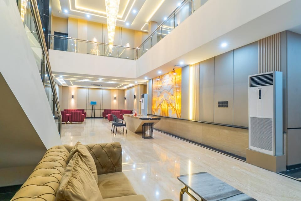 Lobby or reception, Seating area