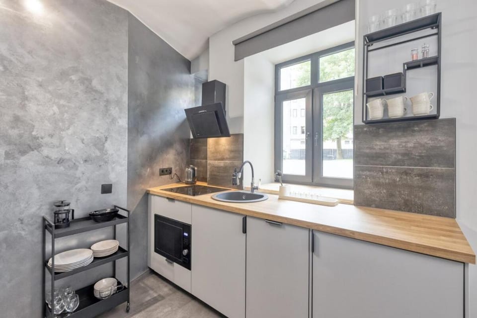 Kitchen or kitchenette, pet friendly, stove