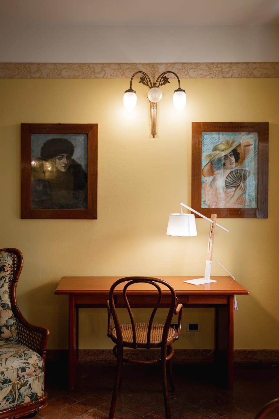 Lounge or bar