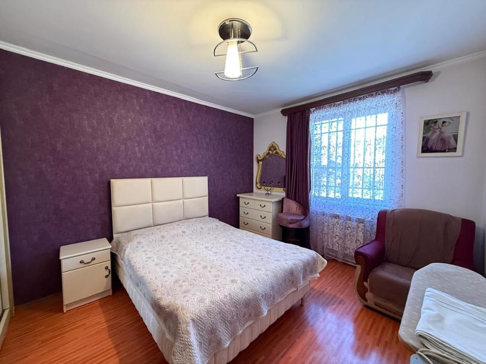 Tevosyan Gold EVN Airport Apartment in Yerevan