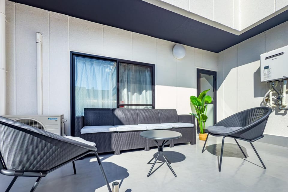 ES8 ELLE Shinsaibashi Villa Apartment in Osaka