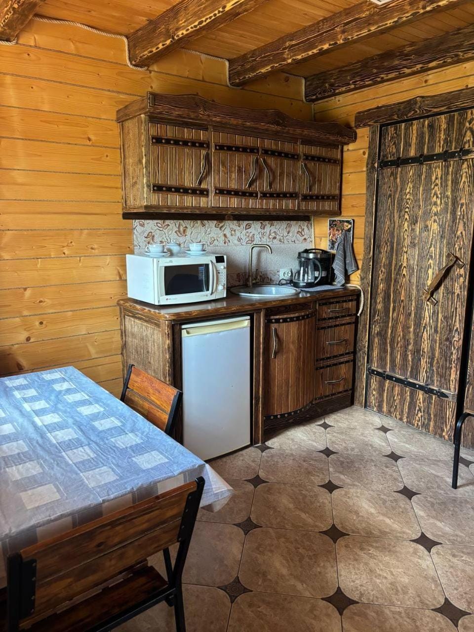 Property building, Kitchen or kitchenette