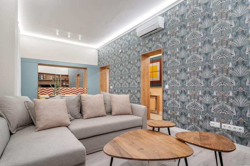Cozy San Bernardo with terrace by Cómodo Madrid Apartment in Centro
