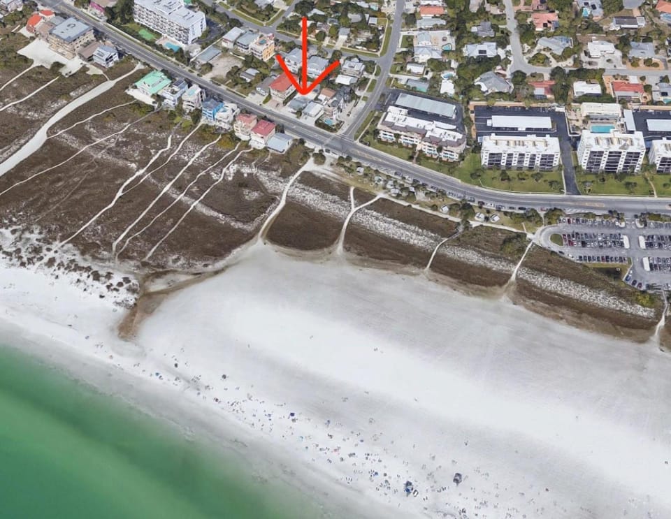 Beach Road - Tropea House in Siesta Beach