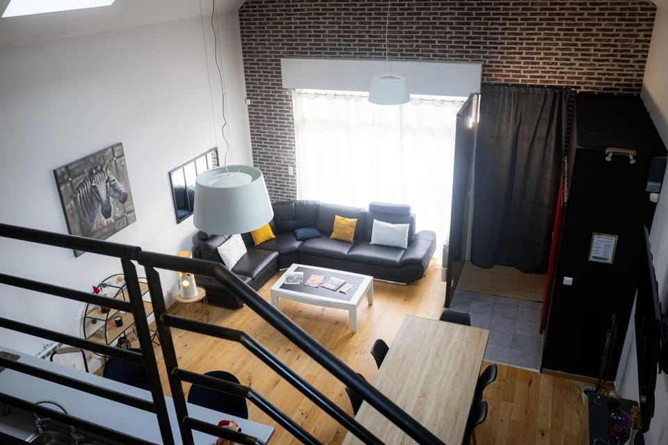 Communal lounge/ TV room, Living room