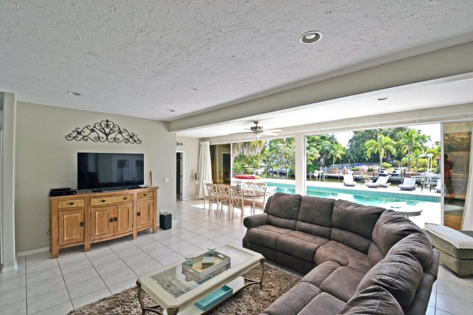 Edgemere House in Siesta Key