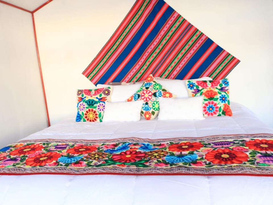 Uros House Lodge Perú Hotel in Puno, Peru