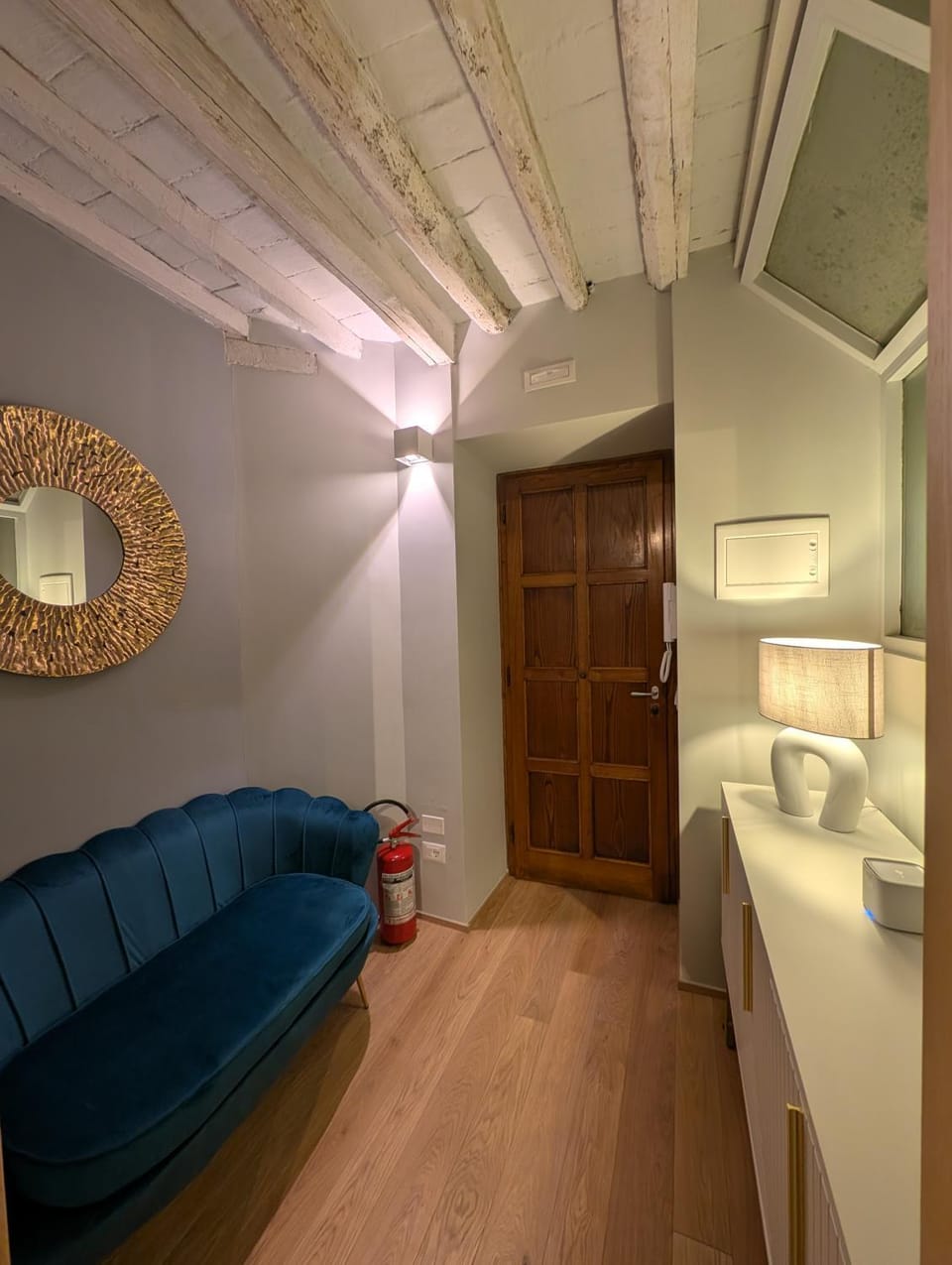 La Piccola Atene Atelier Apartment in Pietrasanta