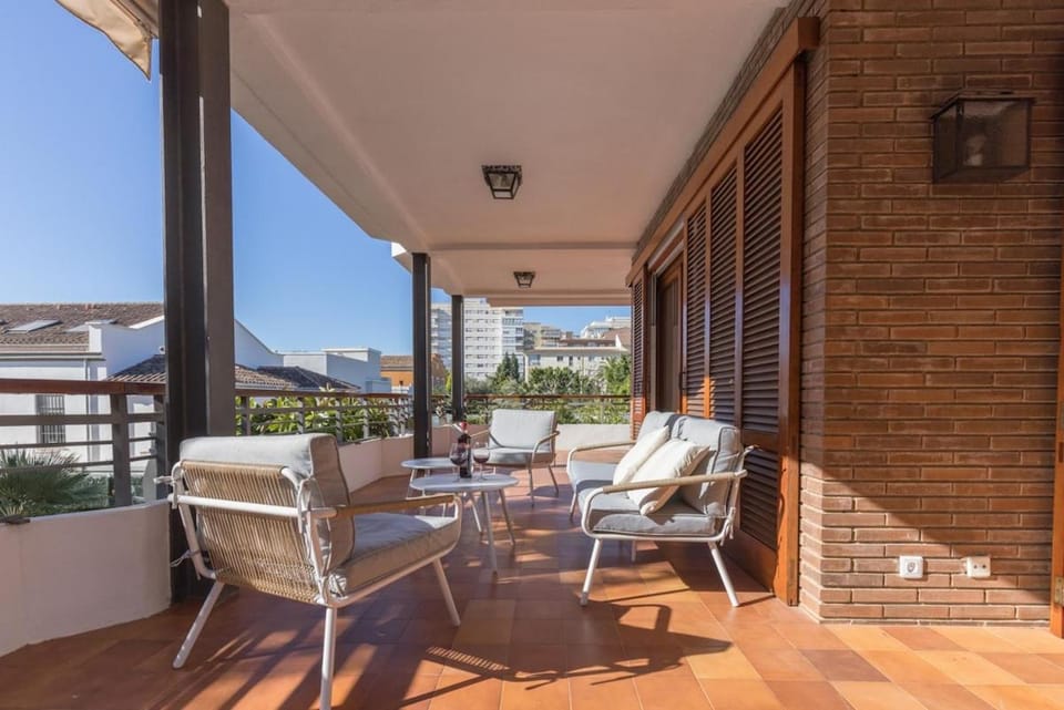 Day, Balcony/Terrace, Living room