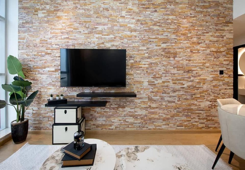 Stunning 1 Bed in Skyview JBR Apartment in Dubai