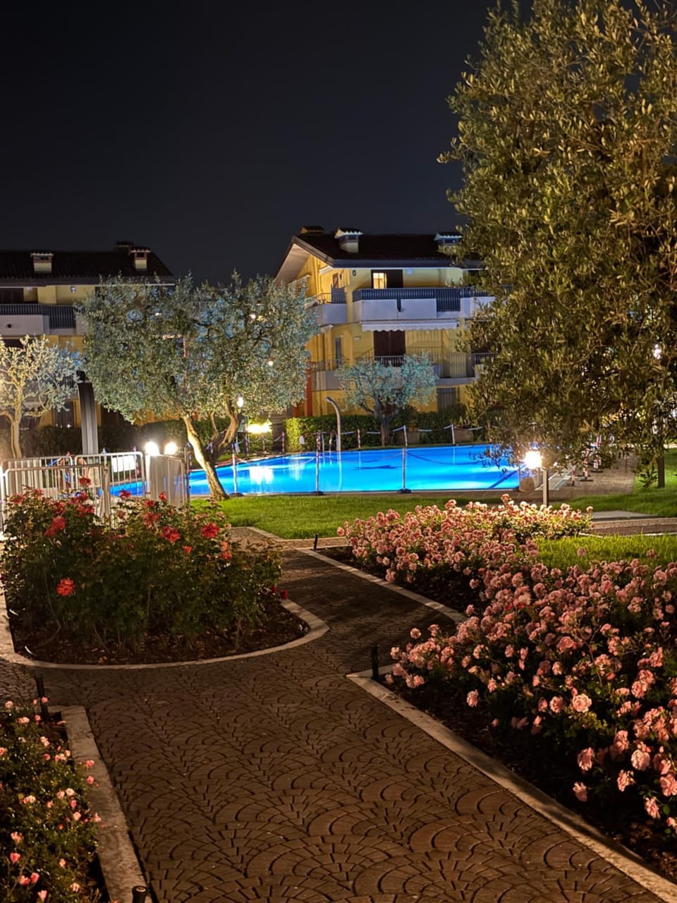 Swimming pool