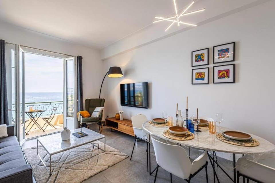 Appartement Prestige sur la Promenade des Anglais Apartment in Nice