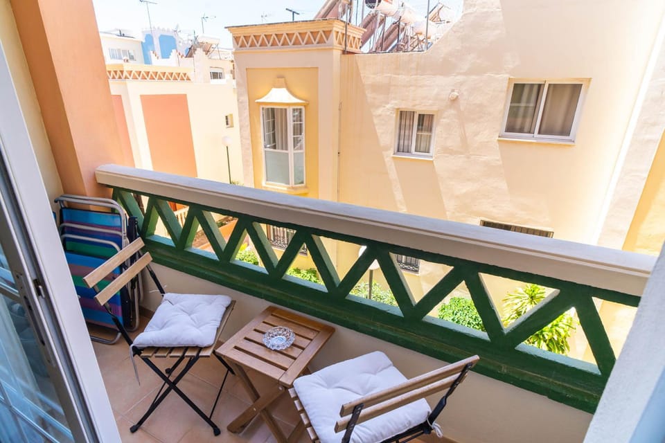 Day, Balcony/Terrace