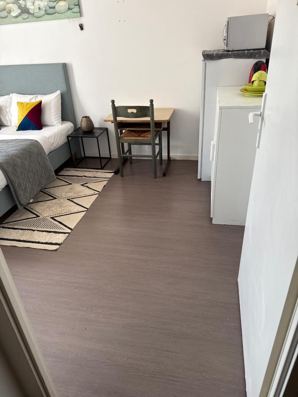Chambre hôte privée spacieuse équiper gare de Lille Bed and Breakfast in Lille