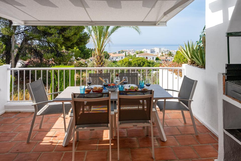 PARAISO BLANCO 39 Menyber House in Nerja