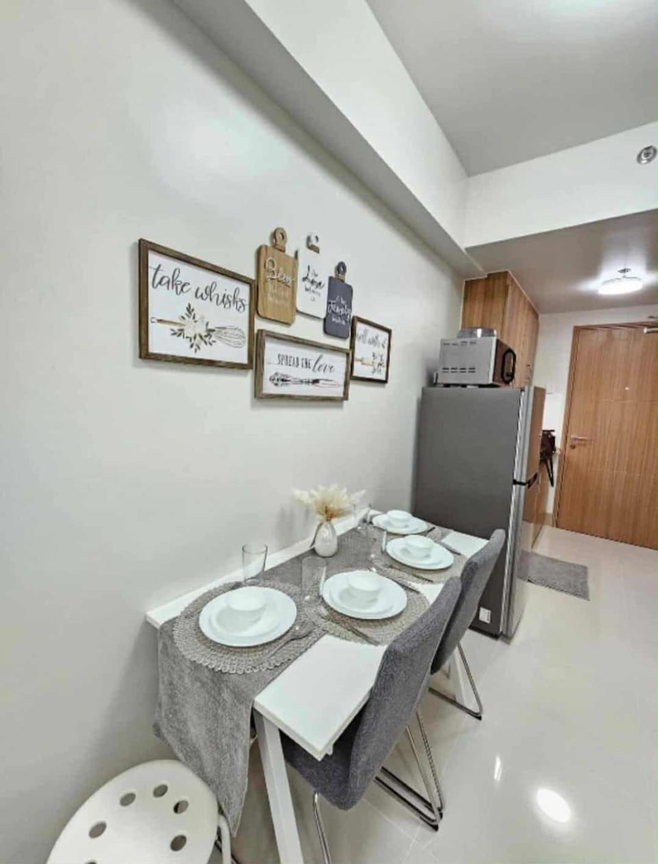 New Crib at Shore 3 Apartment in Pasay