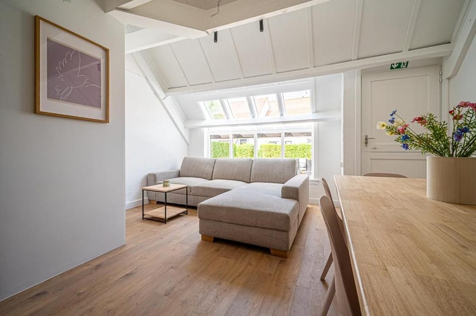 Casa Azul House in Koksijde