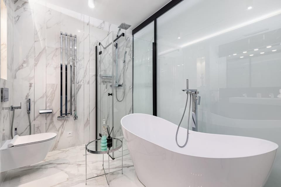 Shower, Toilet, Bathroom, Bath