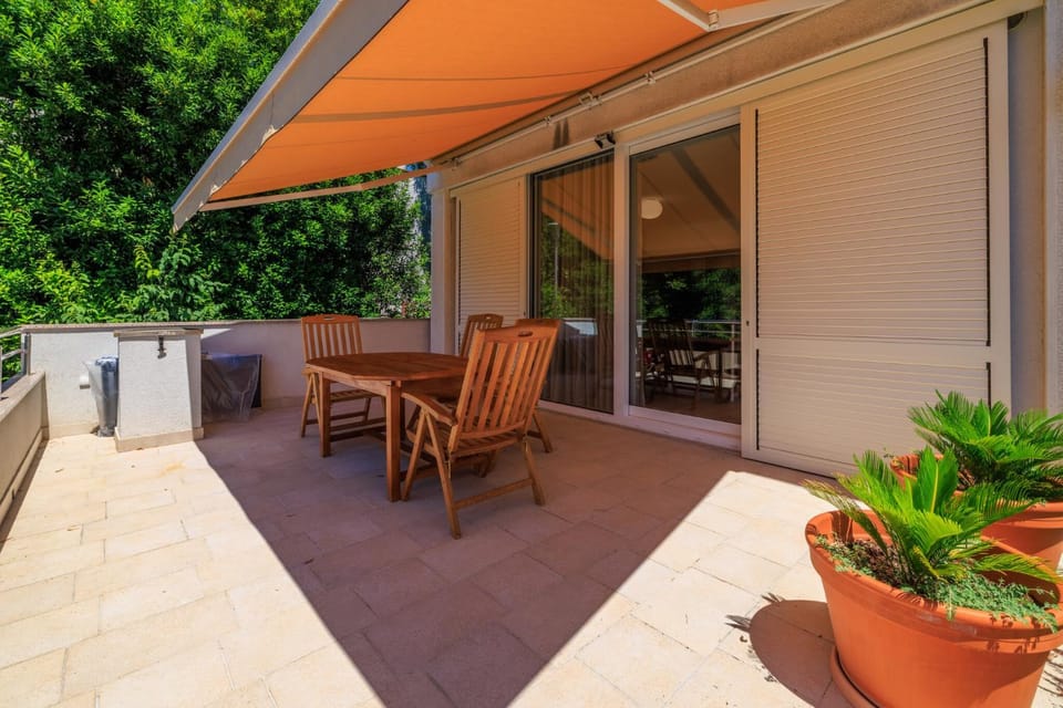 Balcony/Terrace, Seating area