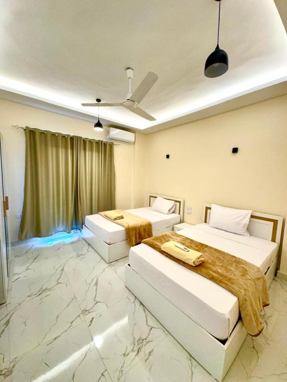 Royal Nile Villa - Luxury Nile Sky Penthouse 2 Apartment in Luxor