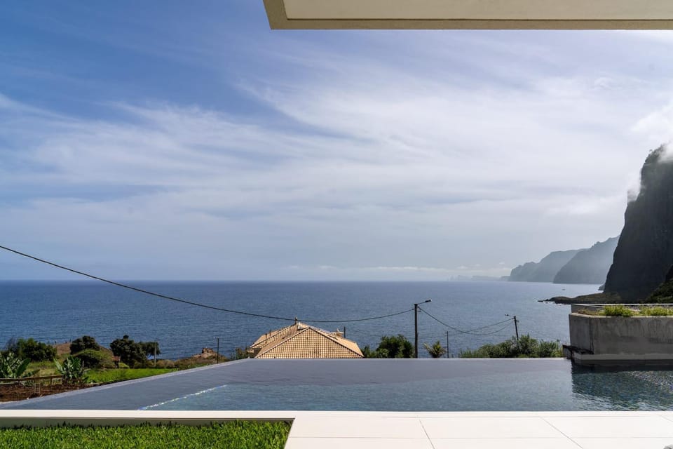 Day, Mountain view, Sea view