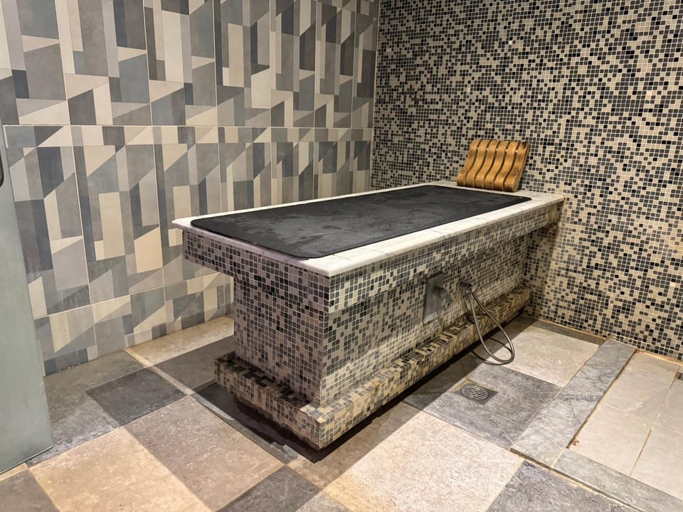 Steam room, Spa and wellness centre/facilities