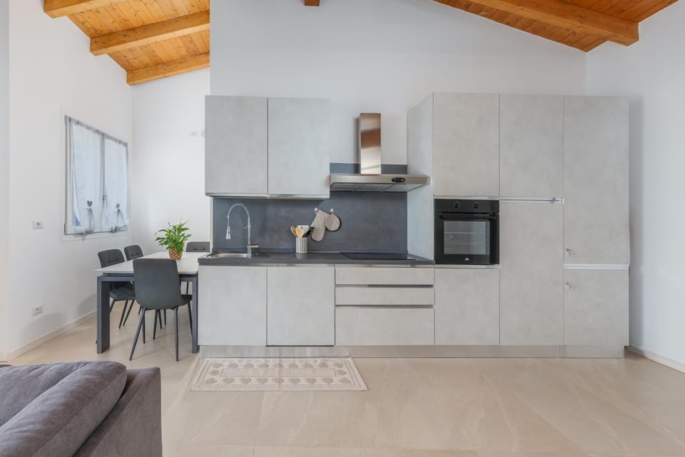 Kitchen or kitchenette, oven, stove