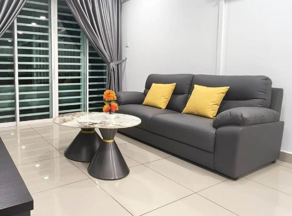 Balcony/Terrace, Living room, Seating area, air conditioner