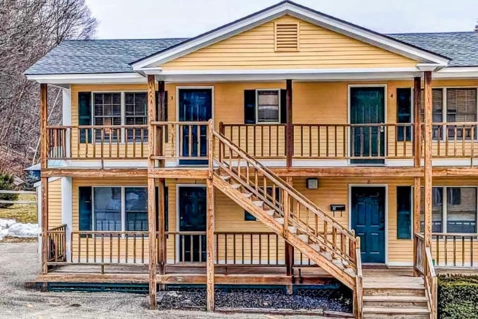 Hoffman's Historical Gathering House at Okemo Apartment in Ludlow