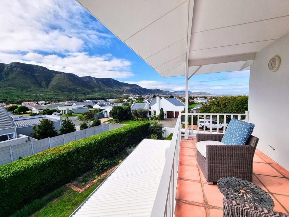 Moonlight Villa in Western Cape
