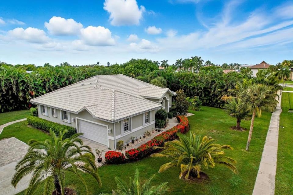 Seaglass Point House in Marco Island