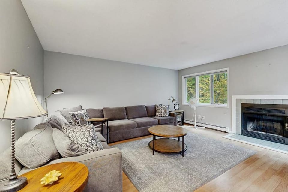 Newton Village 1A Apartment in Quechee