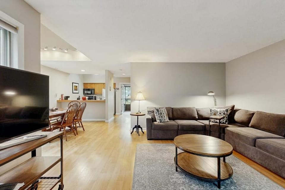 Newton Village 1A Apartment in Quechee