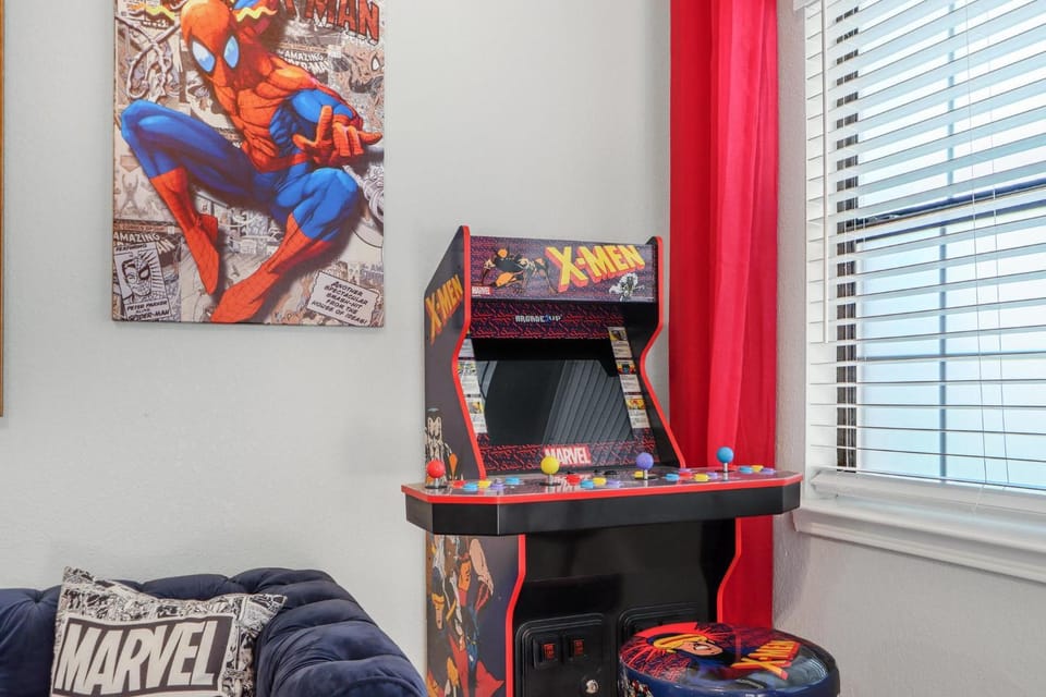 Communal lounge/ TV room, Game Room