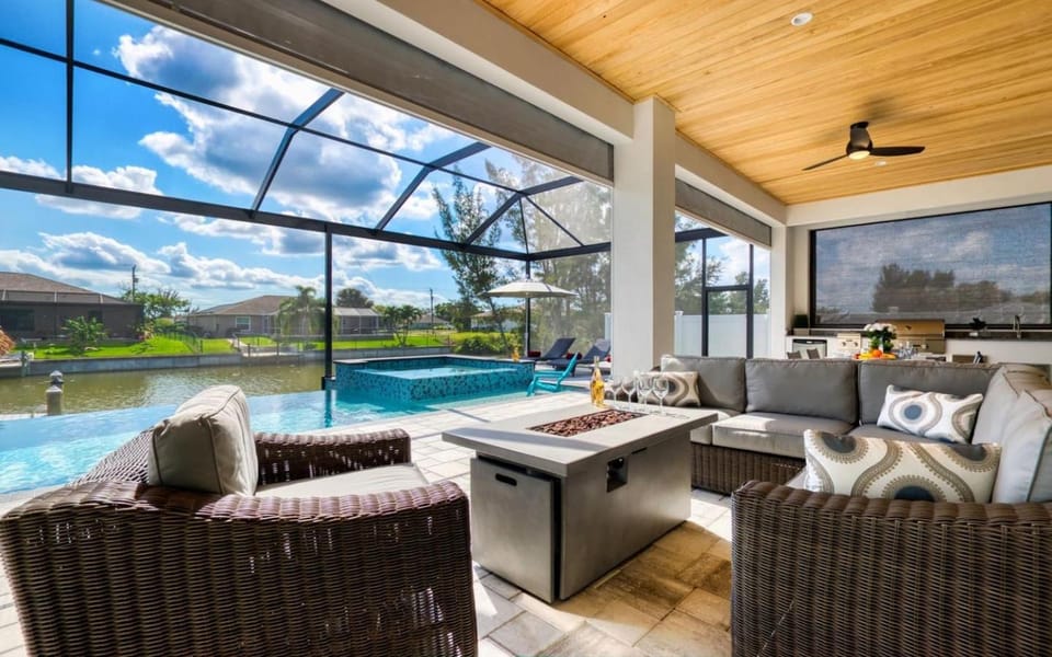 Villa Sunshine House in Cape Coral