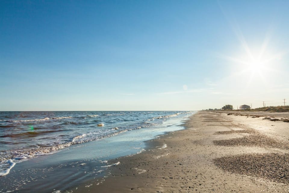 Stunning Gulf Views Firepit House in Bolivar Peninsula