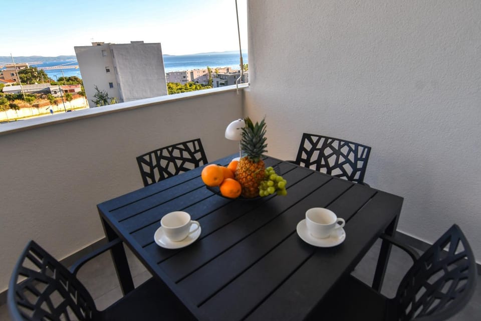 Balcony/Terrace, Dining area, Sea view
