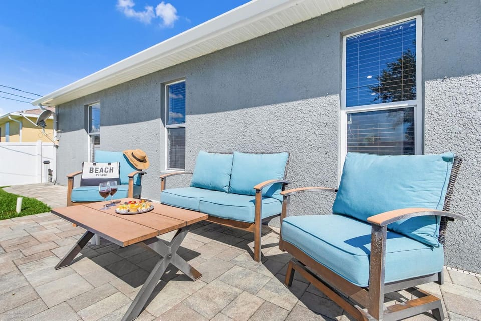 Dive into Forever Summer Bliss - Forever Summer - Roelens House in North Fort Myers