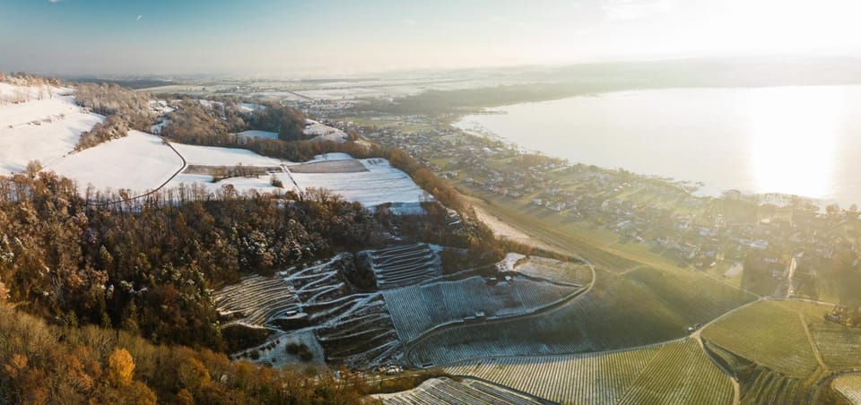 Nearby landmark, Day, Natural landscape, Bird's eye view, Winter, Lake view
